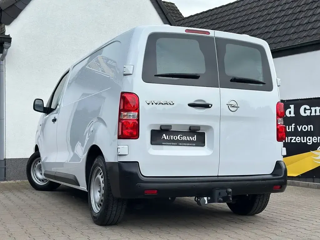 Gebraucht Opel Vivaro-e Combi Edition 120 PS (88 kW) 2023 Weiß Van / Kleinbus