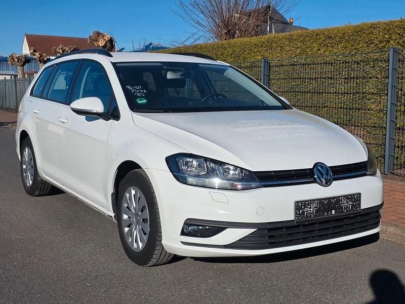 Gebraucht VW Golf VII 116 PS (85 kW) 2017 Grau Limousine