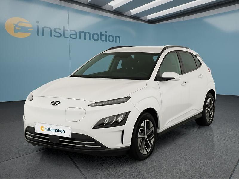 Weiß Gebraucht 2023 Hyundai Kona SUV | 26.749 € (Fairer Preis) - Bild 1/4