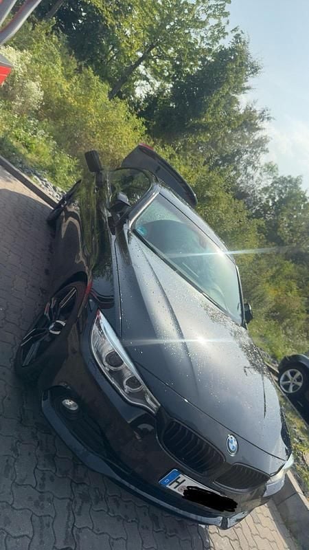Schwarz Gebraucht 2015 BMW 420 Coupé | 13.499 € (Guter Preis) - Bild 1/2