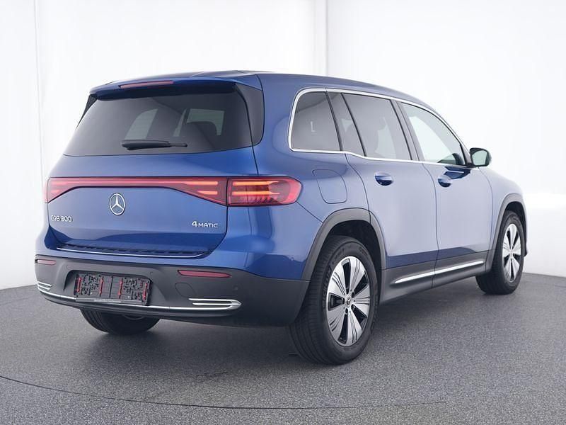 Gebraucht Mercedes EQB300 167 kW (228 PS) 2025 Lack spektralblau SUV