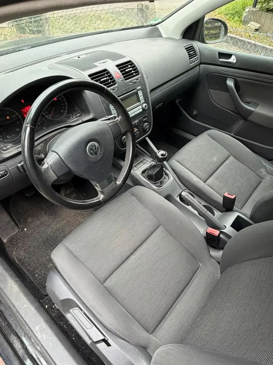Gebraucht VW Golf VI 102 PS (75 kW) 2008 Schwarz Kleinwagen