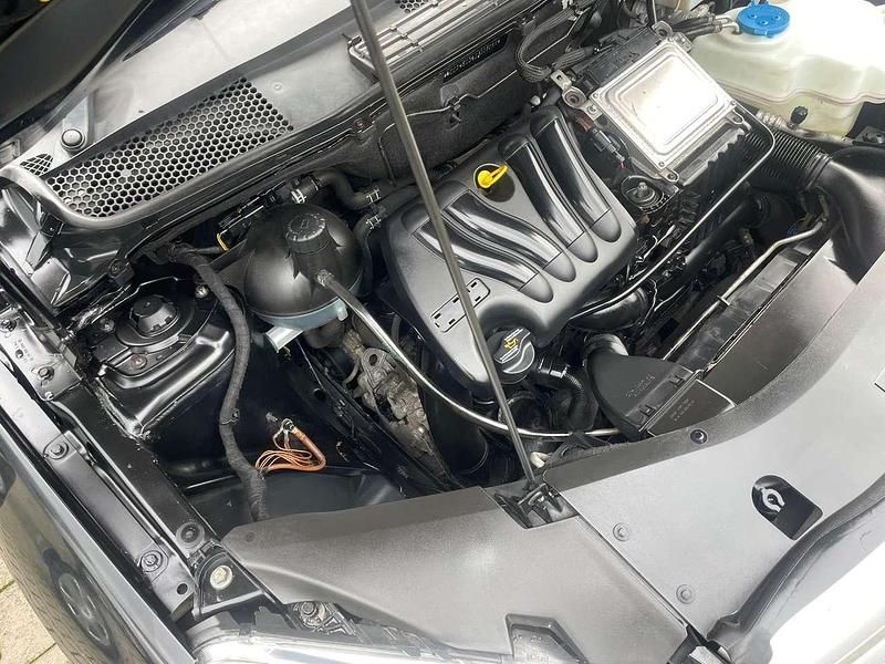 Gebraucht Mercedes B200 193 PS (141 kW) 2008 Schwarz Van / Kleinbus