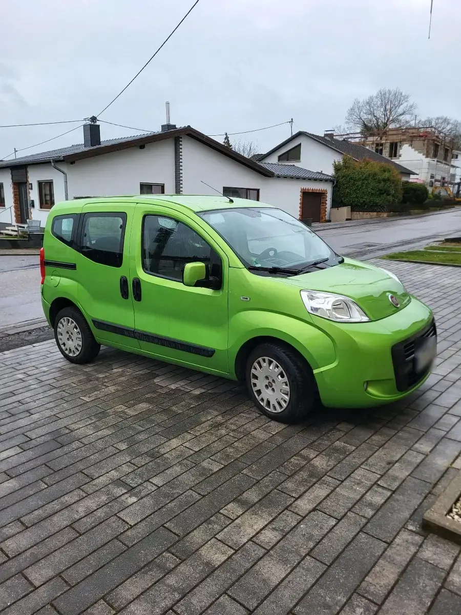 Gebraucht Fiat Qubo Trekking 75 PS (55 kW) 2009 Grün Van / Kleinbus