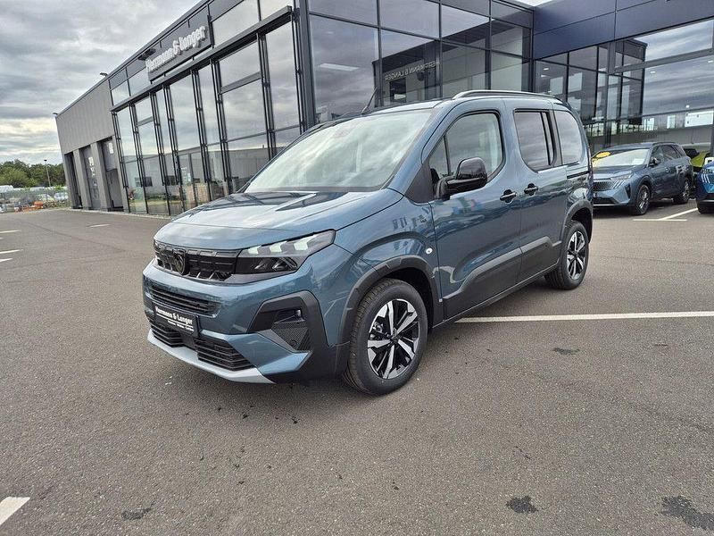 Neu Peugeot Rifter GT 131 PS (96 kW) 2025 Blau Van / Kleinbus