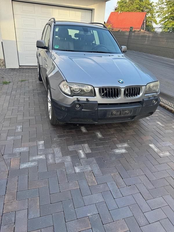 Grau Gebraucht 2006 BMW X3 SUV | 4.500 € (Superpreis) - Bild 1/4
