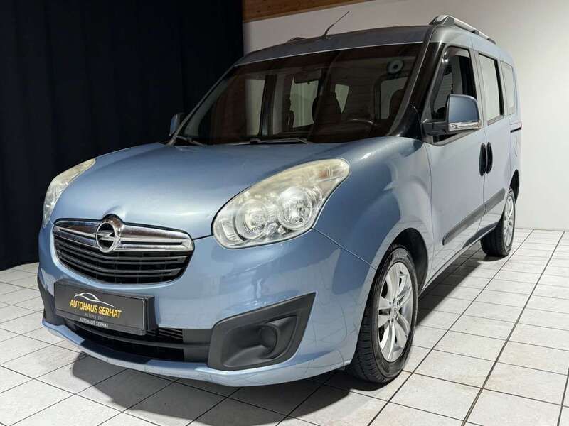 Blau Gebraucht 2012 Opel Combo Edition Van / Kleinbus | 3.990 € (Fairer Preis) - Bild 1/4
