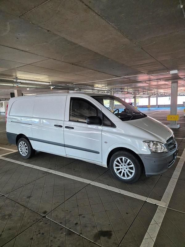 Weiß Gebraucht 2011 Mercedes Vito Van | 6.400 € - Bild 1/4
