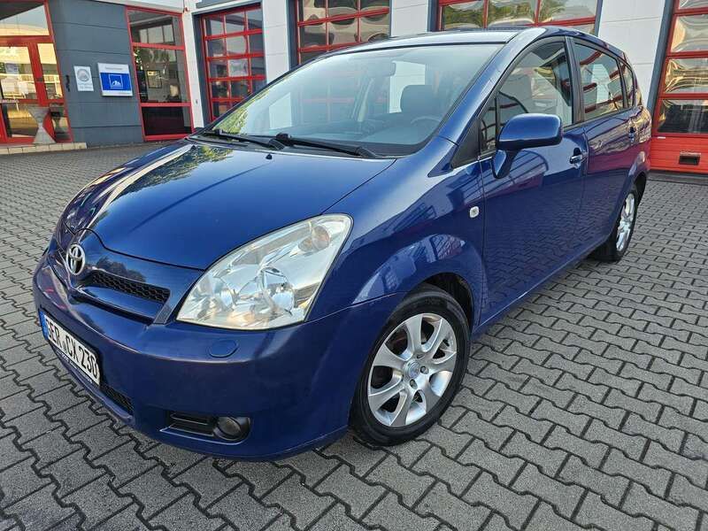 Blau Gebraucht 2007 Toyota Corolla Verso Van / Kleinbus | 2.499 € (Fairer Preis) - Bild 1/4