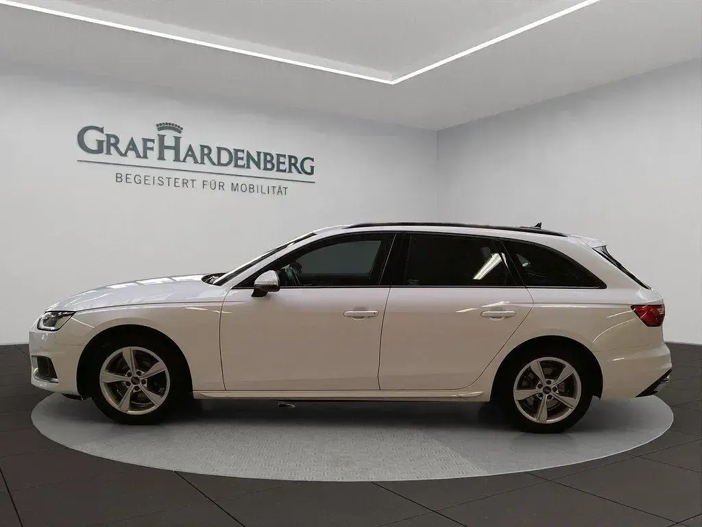 Gebraucht Audi A4 Advanced 150 PS (110 kW) 2023 Weiß Kombi