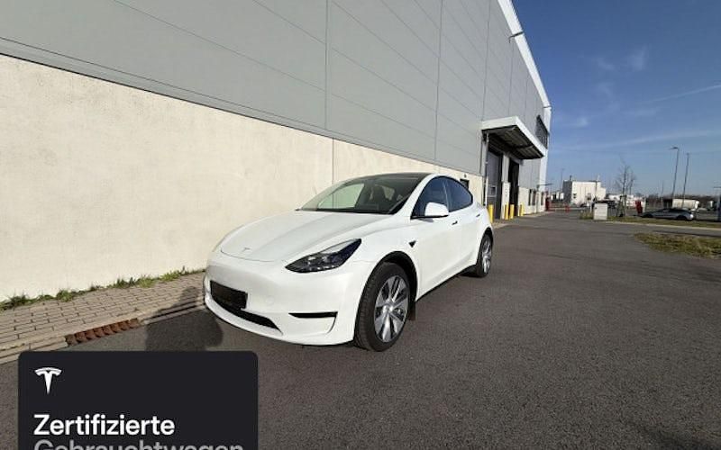Gebraucht Tesla Model Y 273 kW (372 PS) 2023 Weiß SUV