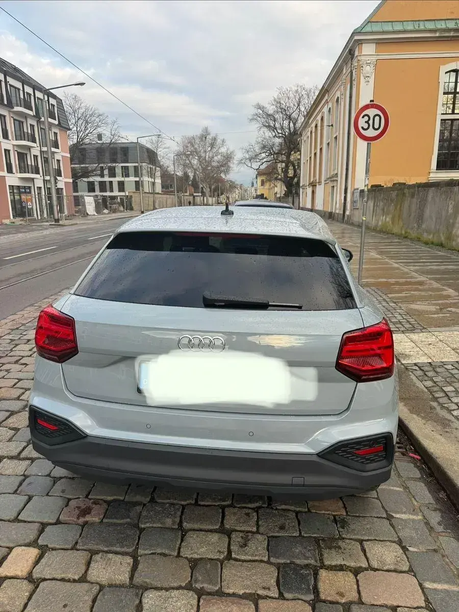 Gebraucht Audi Q2 Advanced 110 PS (80 kW) 2021 Grau SUV