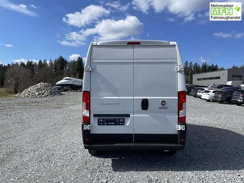 Gebraucht Fiat Ducato 120 PS (88 kW) 2024 Weiß Van