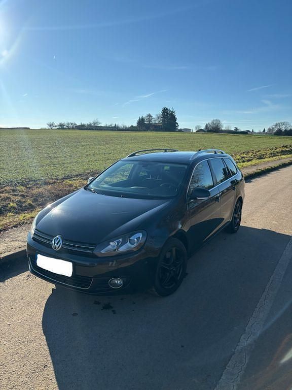 Gebraucht VW Golf VI Highline 140 PS (102 kW) 2010 Kleinwagen