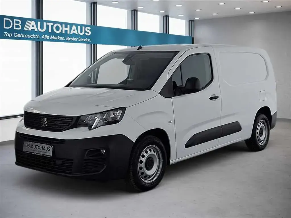 Gebraucht Peugeot Partner Premium 102 PS (75 kW) 2023 Van / Kleinbus