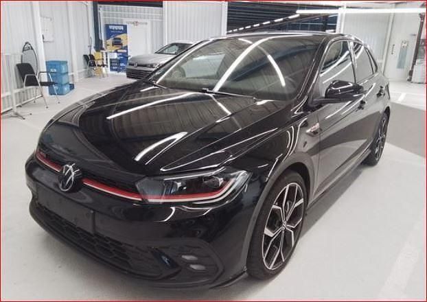Schwarz Gebraucht 2024 VW Polo Pro Limousine | 30.990 € (Teuer) - Bild 1/4