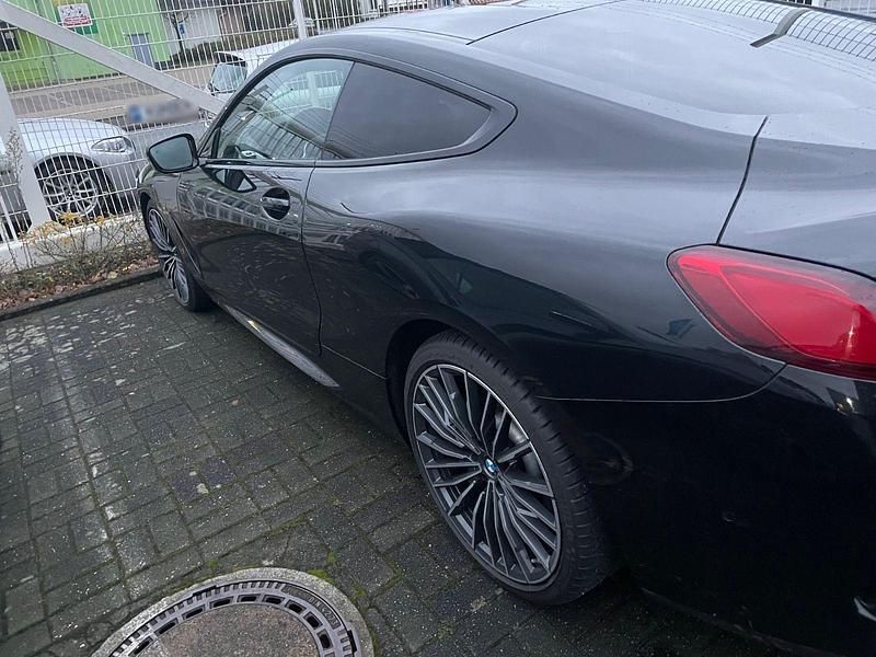 Używany BMW 840 Shadowline 320 KM (235 kW) 2019 Czarny Coupe