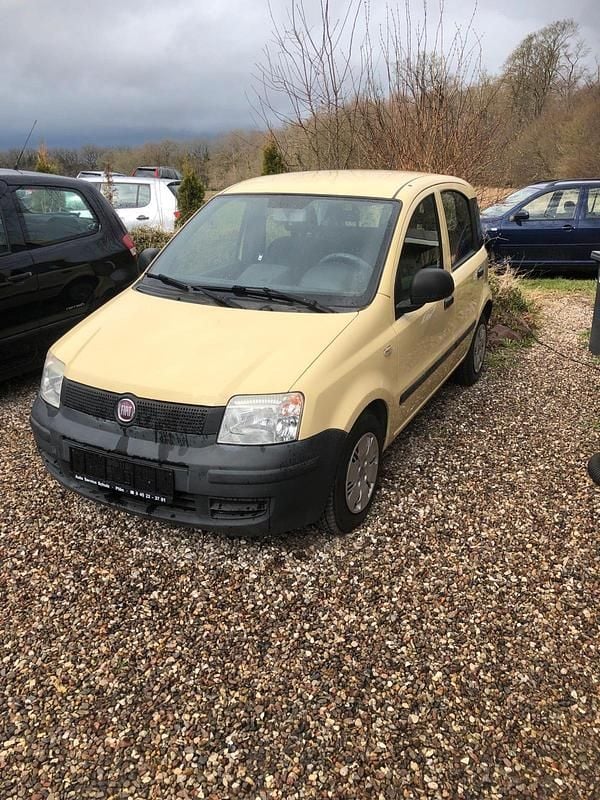 Gebraucht Fiat Panda 54 PS (39 kW) 2010 Gelb Kleinwagen