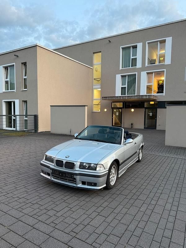 Bild 2/4