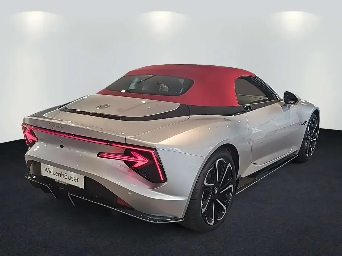 Nowe MG Cyberster 375 kW (510 KM) 2025 Biały Kabriolet