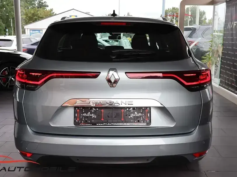 Gebraucht Renault Mégane II Business 140 PS (102 kW) 2021 Grau Limousine