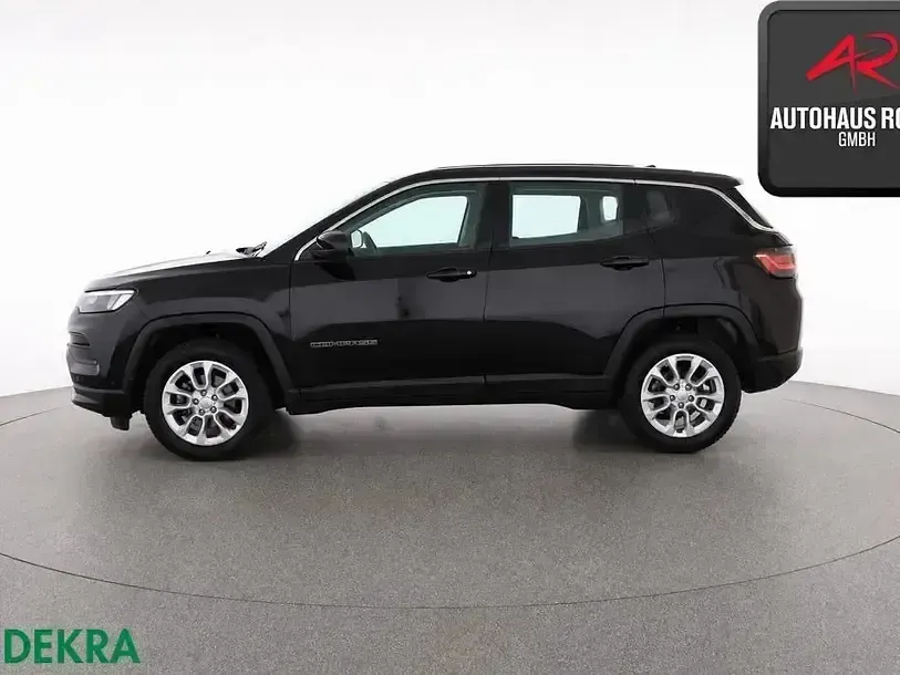 Gebraucht Jeep Compass Altitude 131 PS (96 kW) 2025 Schwarz SUV