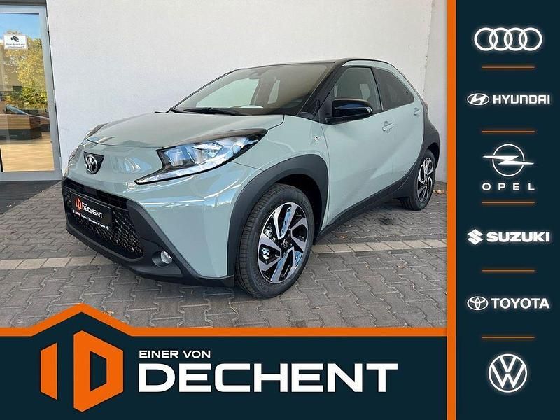 Schwarz Neu 2025 Toyota Aygo Kleinwagen | 18.990 € - Bild 1/4