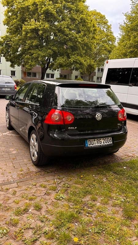 Usata VW Golf IV 105 CV (77 kW) 2004 Nero Berlina