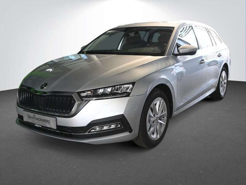 Silber Gebraucht 2024 Skoda Octavia Style Kombi | 26.390 € (Superpreis) - Bild 1/4