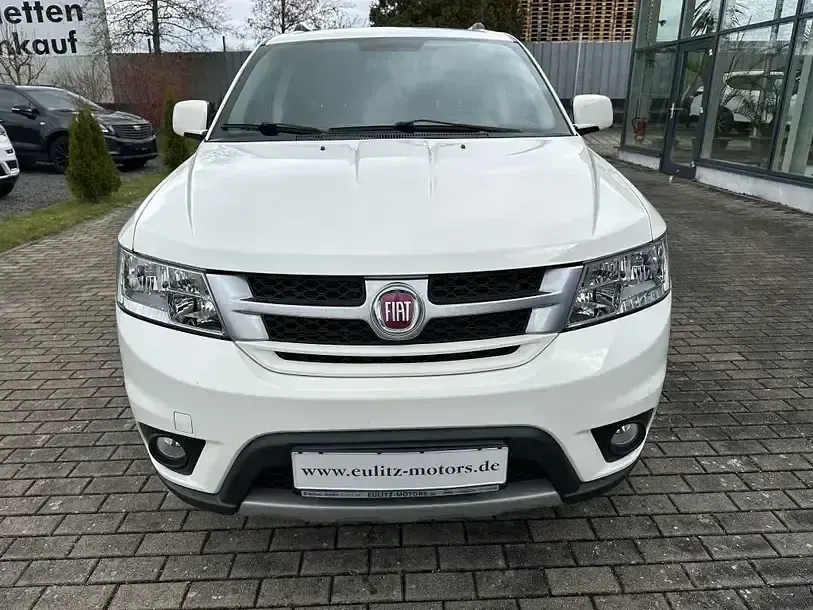 Gebraucht Fiat Freemont Lounge 170 PS (125 kW) 2014 Bianco idealista SUV