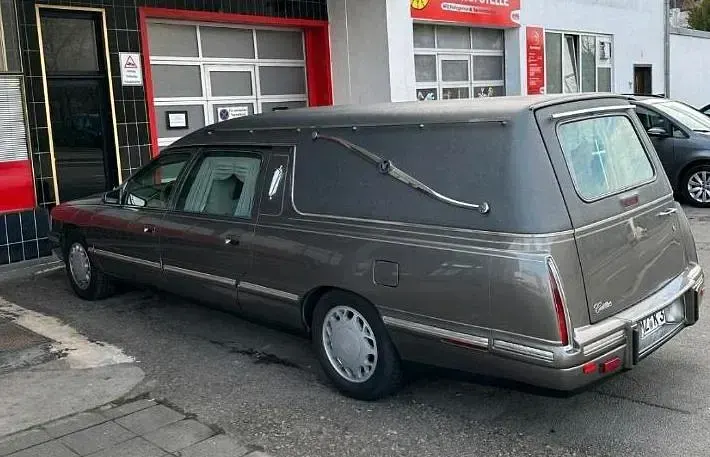 Gebraucht Cadillac Deville 1998 Grau Limousine