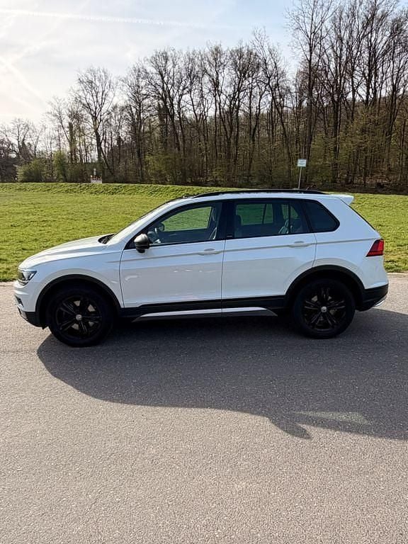 Gebraucht VW Tiguan 239 PS (175 kW) 2020 Weiß SUV