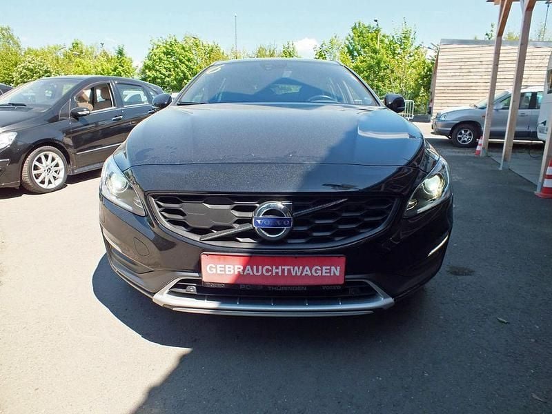 Gebraucht Volvo V60 CC 190 PS (139 kW) 2015 Schwarz Kombi