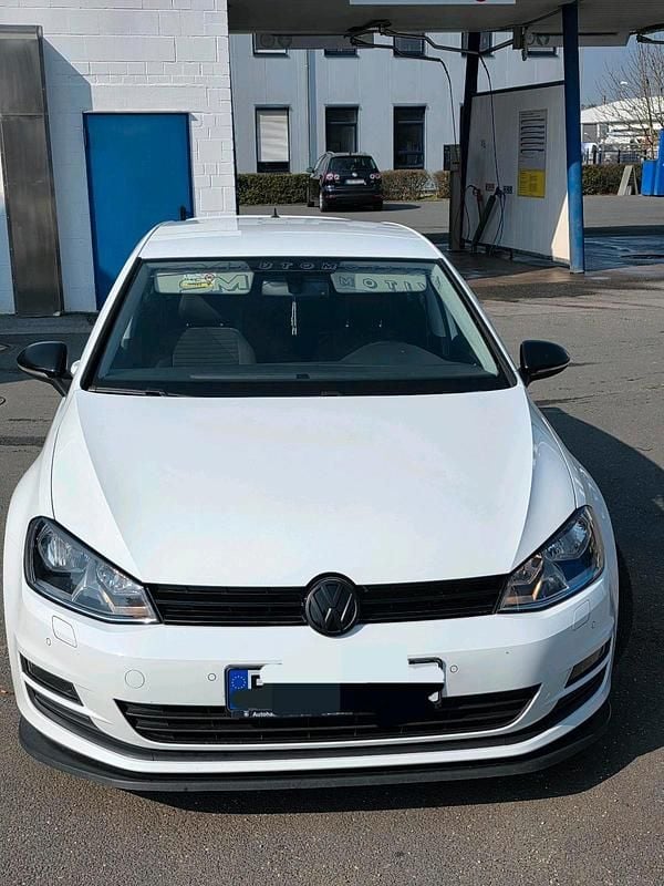 Gebraucht VW Golf VII Edition 150 PS (110 kW) 2014 Weiß Kleinwagen
