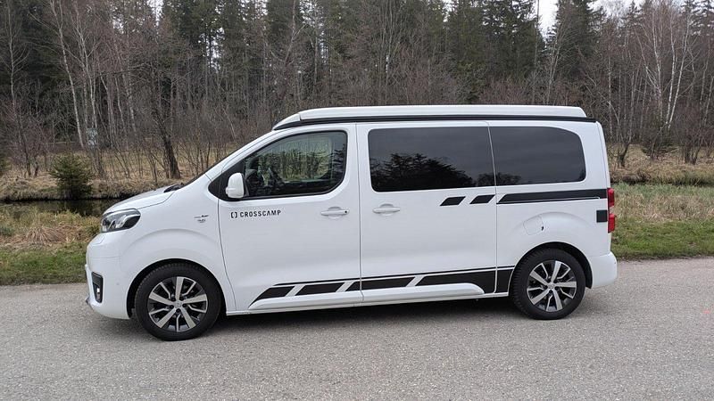 Gebraucht Toyota Proace 150 PS (110 kW) 2020 Weiß Van / Kleinbus