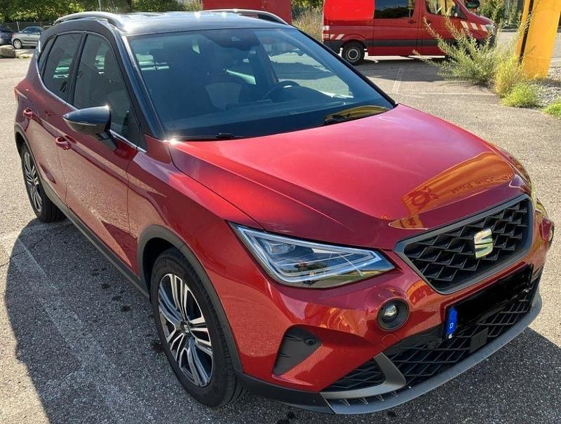 Rot Gebraucht 2024 Seat Arona FR SUV | 19.900 € (Fairer Preis) - Bild 1/4