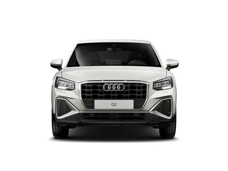 Gebraucht Audi Q2 S-Line 150 PS (110 kW) 2024 Silber SUV