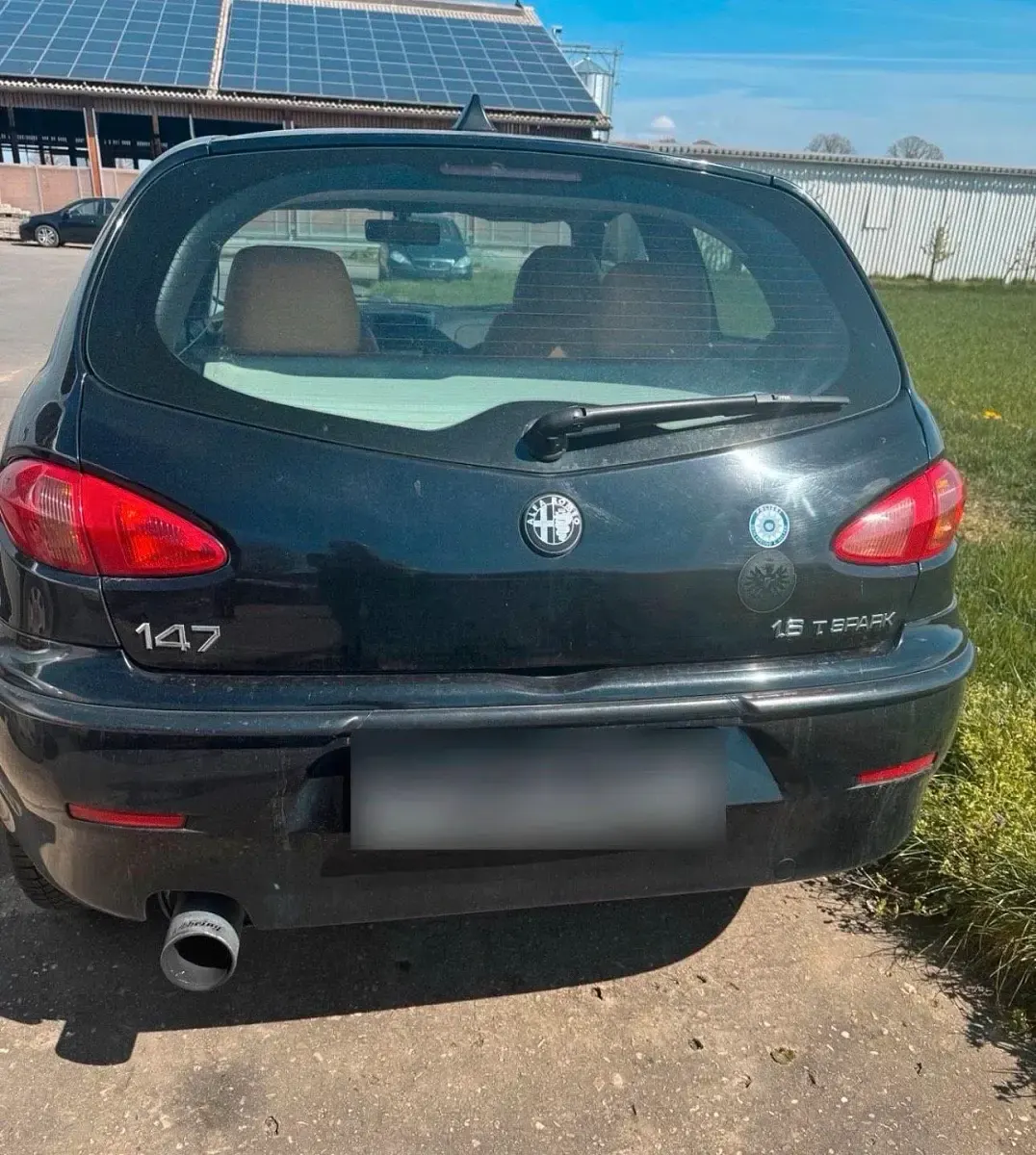 Gebraucht Alfa Romeo 147 120 PS (88 kW) 2002 Schwarz Kleinwagen