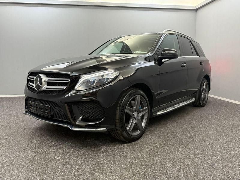 Schwarz Gebraucht 2017 Mercedes GLE500 AMG line SUV | 32.999 € (Superpreis) - Bild 1/4