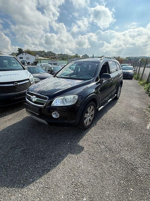 Schwarz Gebraucht 2007 Chevrolet Captiva LT SUV | 1.850 € (Guter Preis) - Bild 1/4