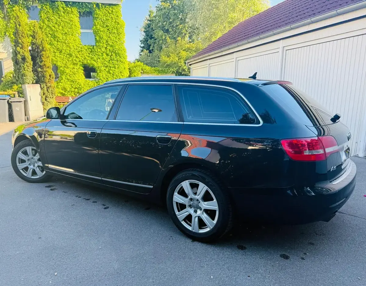 Gebraucht Audi A6 170 PS (125 kW) 2009 Schwarz Kombi
