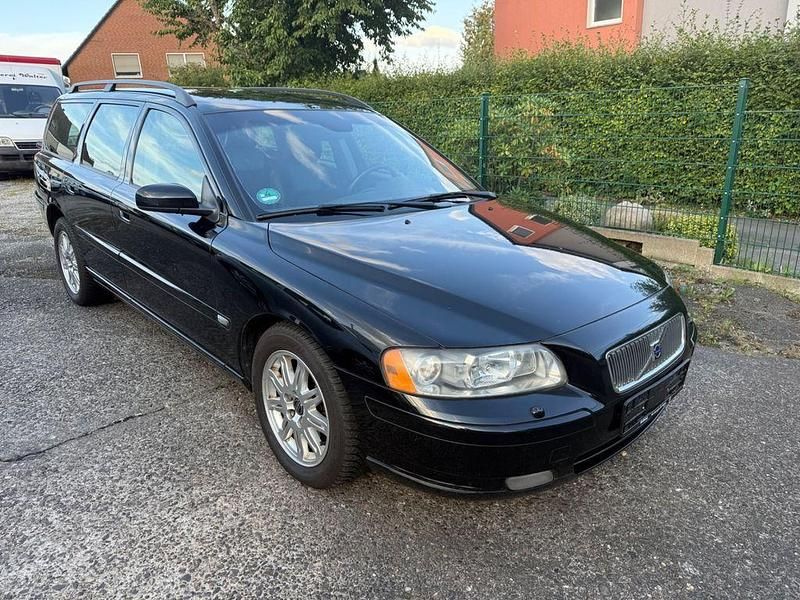 Schwarz Gebraucht 2007 Volvo V70 Comfort Kombi | 3.790 € (Fairer Preis) - Bild 1/4