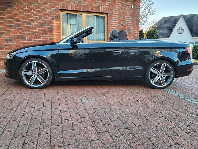 Gebraucht Audi A3 Cabriolet Ambiente 140 PS (102 kW) 2014 Schwarz Cabrio