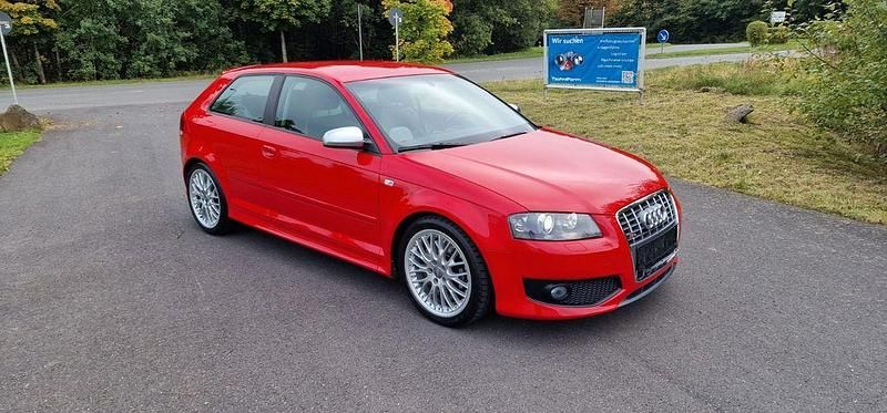 Gebraucht Audi S3 Sport 265 PS (194 kW) 2007 Rot Kleinwagen