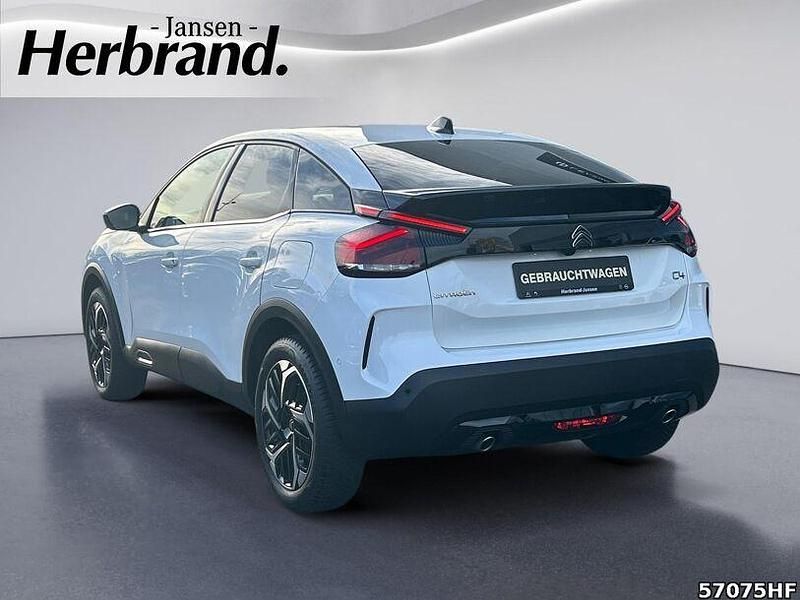 Gebraucht Citroën C4 Shine 131 PS (96 kW) 2023 Weiß Limousine