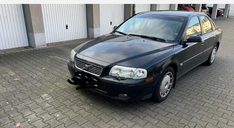 Schwarz Gebraucht 2004 Volvo S80 Limousine | 2.000 € - Bild 1/4