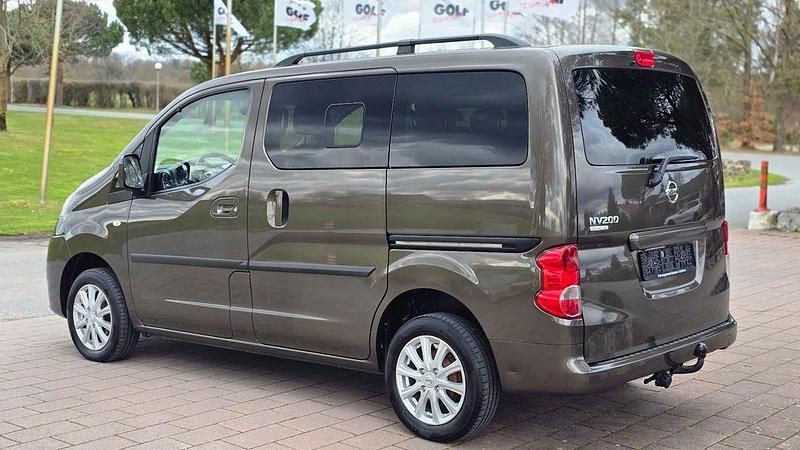Gebraucht Nissan Evalia Tekna 110 PS (80 kW) 2017 Bronze metallic Van / Kleinbus