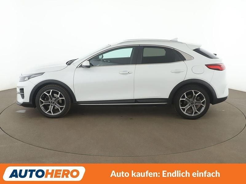 Second-hand Kia XCeed Xdition 160 CP (117 kW) 2021 Alb SUV
