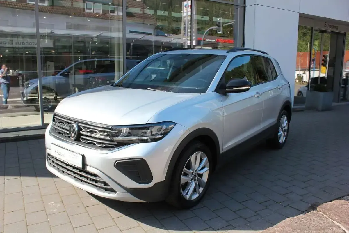 Gebraucht VW T-Cross Goal 116 PS (85 kW) 2025 Reflexsilber metallic SUV