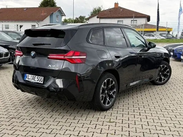 Używany BMW X3 Performance 197 KM (144 kW) 2026 Szary SUV